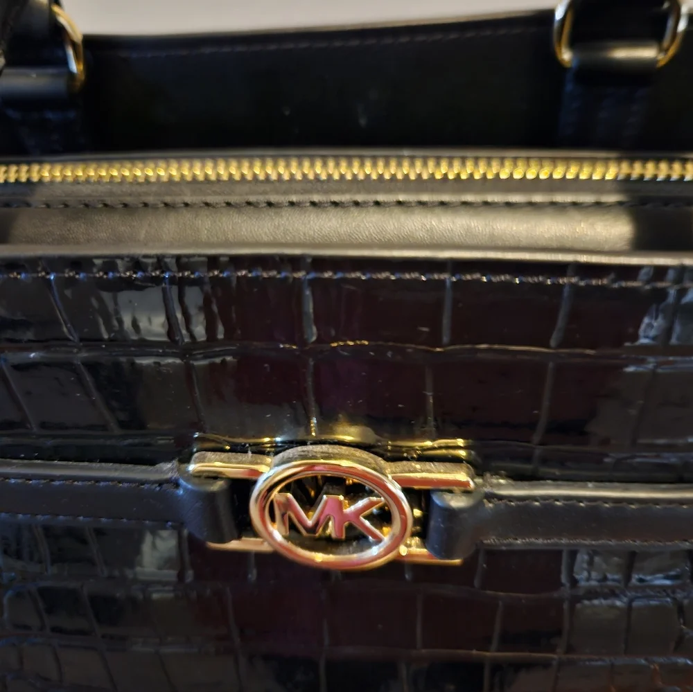 NWT ☆ Michael KORS Satchel Handbag, Brand NEW! - Picture 2 of 5